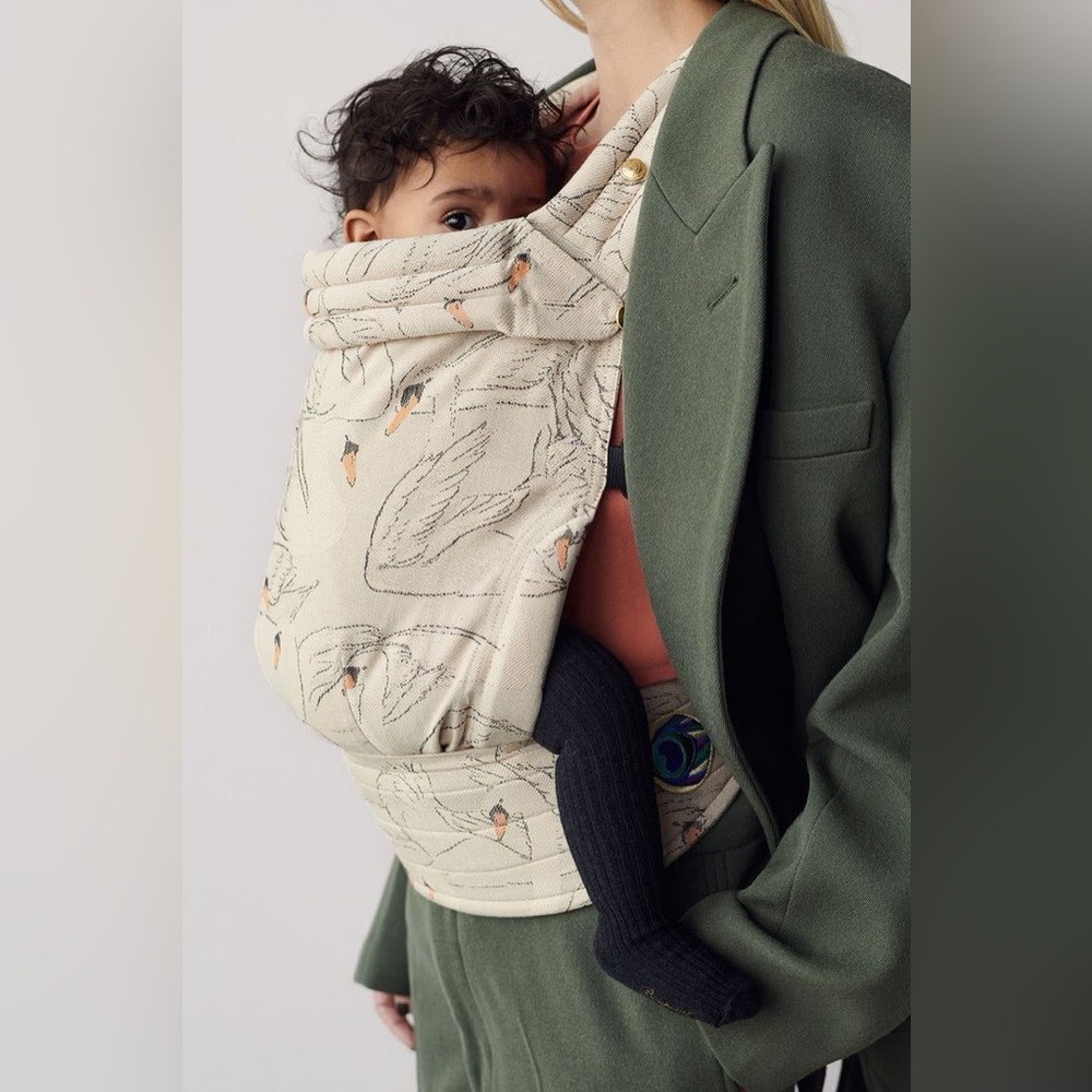 Artipoppe Carrier Code